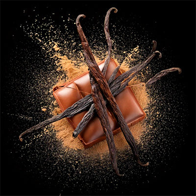 El Intrigante background